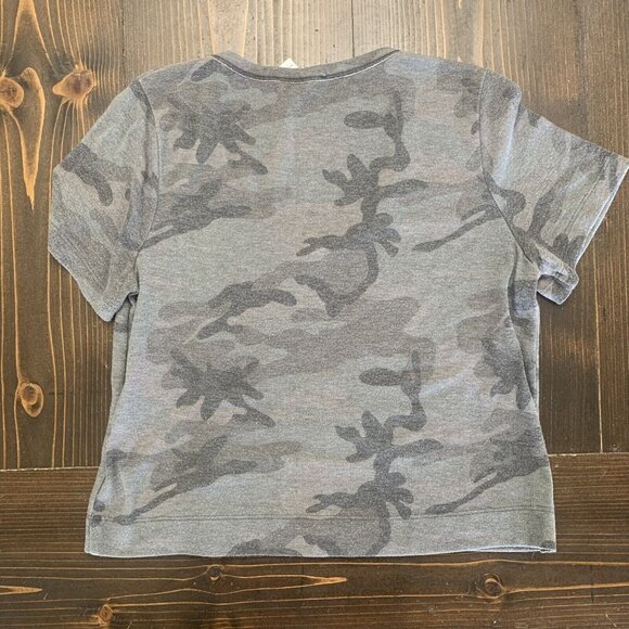 Altar’d State Crop Softest Tee, Size Small,Roomy Fit, V Neck, Gray Camo Print - Picture 3 of 3
